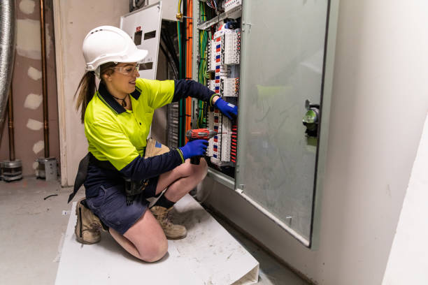 Best Affordable Emergency Electrician  in Harristown, IL